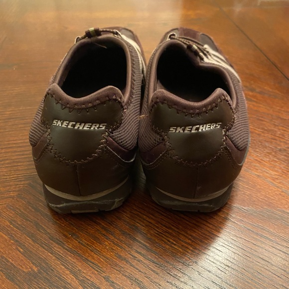 Sketchers Brown Slip Ons Women’s Size 9 - Picture 4 of 6